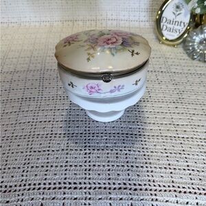 Japan Floral Porcelain Trinket Box
